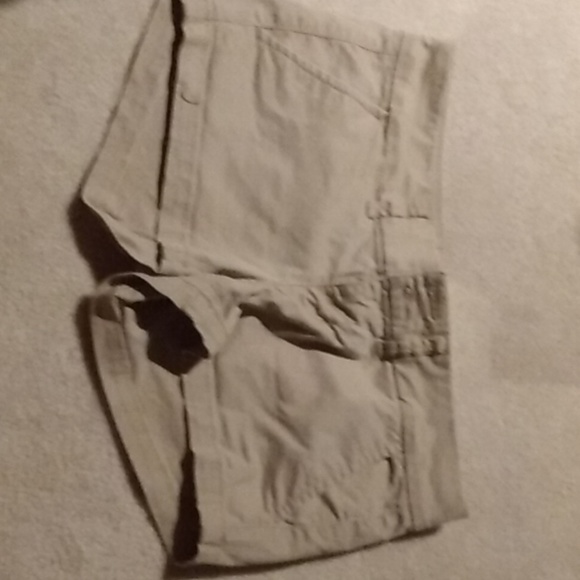 Shorts - Picture 1 of 6